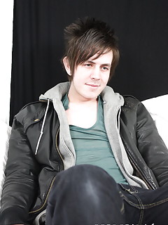 Gay Emo Porn